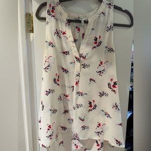 Joie ivory silk tank with sport print. Size M.